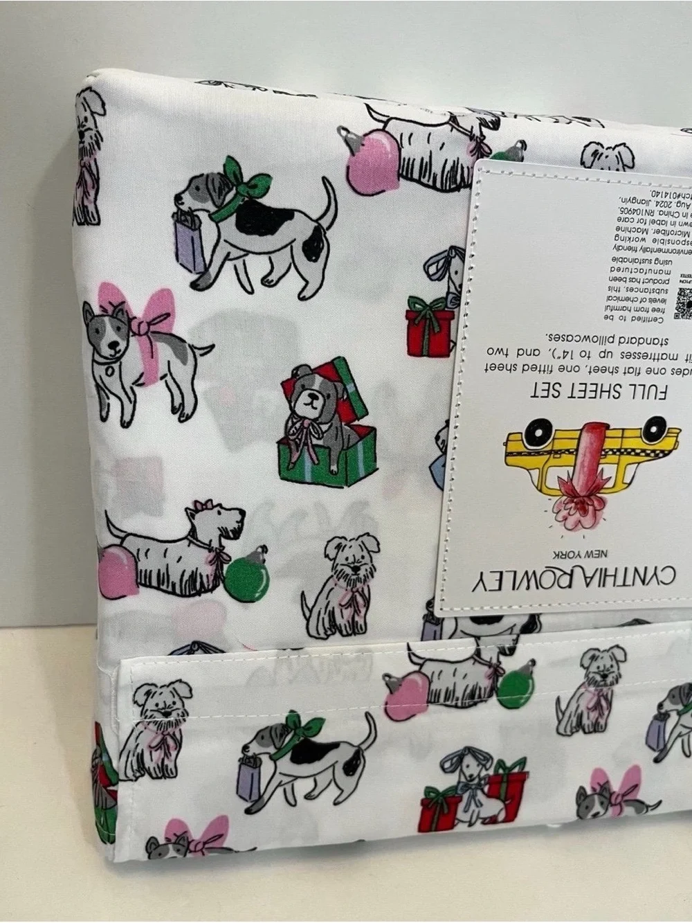 Cynthia Rowley Puppy Cheer Full Size Sheet Set Presents Bows Ornaments Gifts